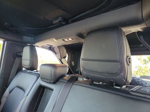 Used 2023 Ford Bronco Wildtrak AWD/4WD image 15
