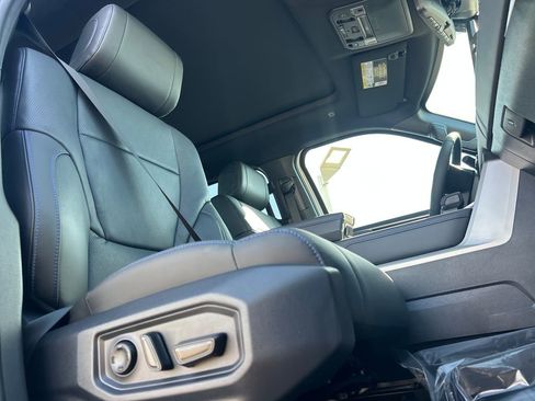 New 2026 Toyota Tundra Platinum AWD/4WD image 42