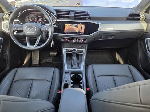 Used 2022 Audi Q3 2.0T Premium Plus AWD/4WD image 12