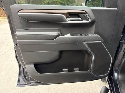 Used 2023 Chevrolet Silverado 1500 LT w/ Protection Package image 14