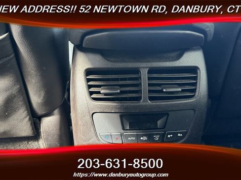 Used 2017 Acura MDX SH-AWD image 29