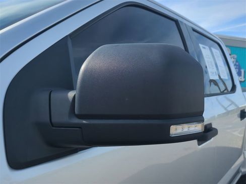 Used 2018 Ford F150 Raptor w/ Exterior Graphics Package image 12