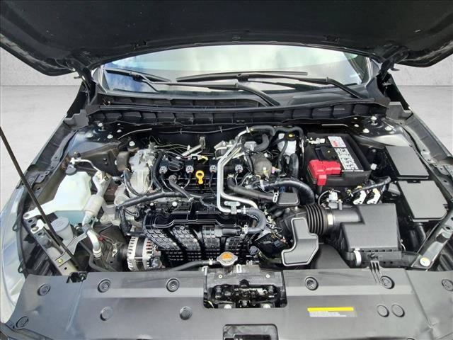 Used 2025 Nissan Altima 2.5 SV FWD image 22