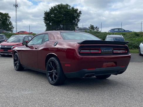 Used 2018 Dodge Challenger R/T w/ Blacktop Package image 3