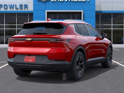 New 2026 Chevrolet Equinox EV LT AWD/4WD image 4