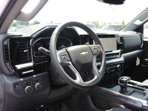 New 2026 Chevrolet Silverado 1500 LTZ w/ LTZ Premium Package AWD/4WD image 26