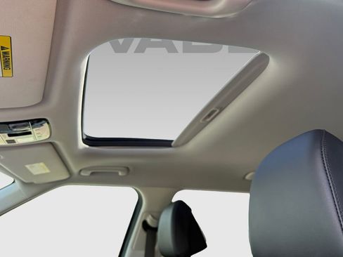 Certified 2025 Hyundai Santa Fe XRT AWD/4WD image 6