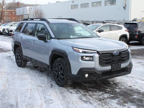 Used 2026 Subaru Outback Limited w/ Premium/Limited Plus Package image 3