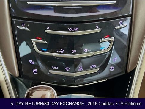 Used 2016 Cadillac XTS Platinum image 21