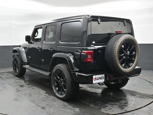 Used 2021 Jeep Wrangler Unlimited Sahara image 11