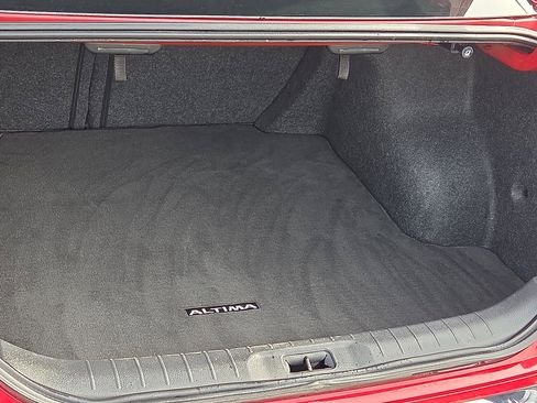 Used 2021 Nissan Altima 2.5 Platinum image 9