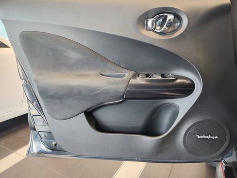 Used 2013 Nissan Juke NISMO FWD image 26