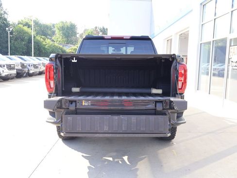 Used 2023 GMC Sierra 1500 AT4 w/ AT4 Premium Package AWD/4WD image 33