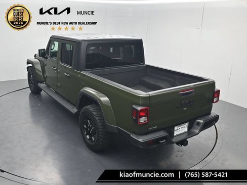 Used 2021 Jeep Gladiator Sport AWD/4WD image 50