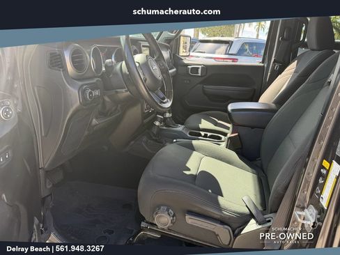 Used 2022 Jeep Wrangler Unlimited Sport AWD/4WD image 10