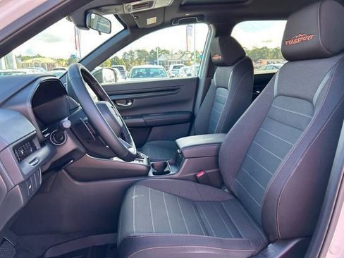 Used 2026 Honda CR-V TrailSport image 9