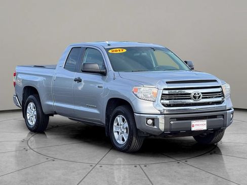Used 2017 Toyota Tundra SR AWD/4WD image 8