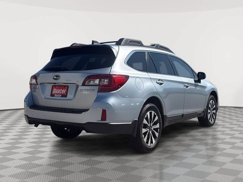 Used 2017 Subaru Outback 2.5i Limited w/ Popular Package #5 AWD/4WD image 12