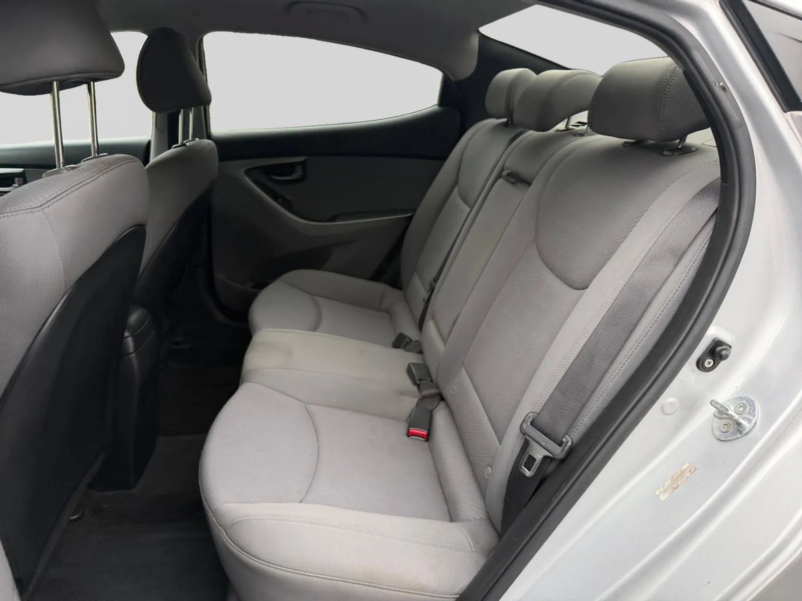 Used 2013 Hyundai Elantra GLS FWD image 13