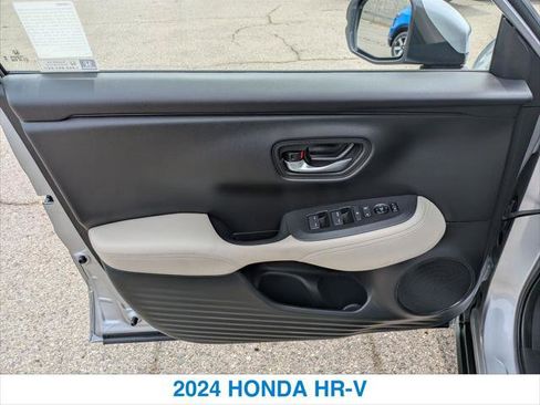 Certified 2024 Honda HR-V LX image 12