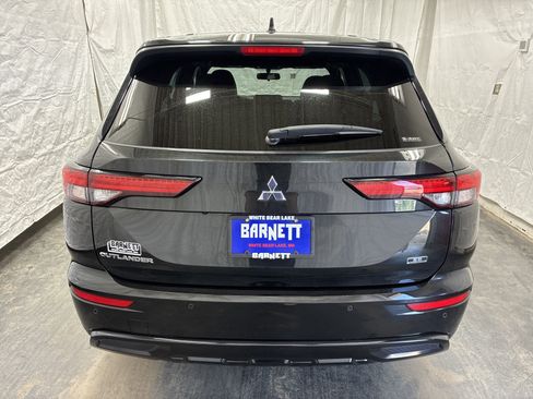 Used 2023 Mitsubishi Outlander SE Black Edition AWD/4WD image 7