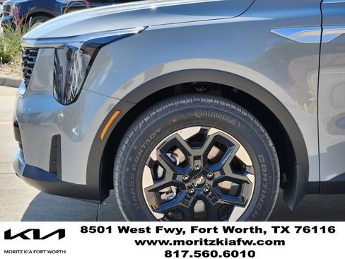 New 2026 Kia Sorento S w/ S Panoramic Sunroof Package FWD image 6