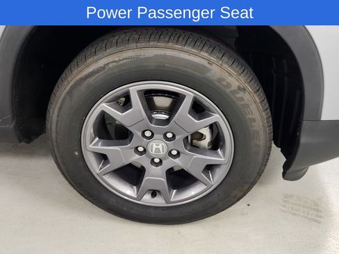 Used 2024 Honda Passport TrailSport image 9