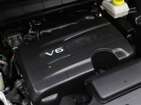 Used 2022 Nissan Pathfinder SV AWD/4WD image 28