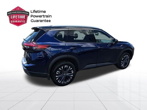 Used 2025 Nissan Rogue SL w/ Tech Package AWD/4WD image 7