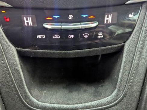 Used 2019 Cadillac XT5 Luxury image 37