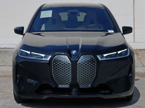Used 2022 BMW iX xDrive50 w/ Sport Package AWD/4WD image 50