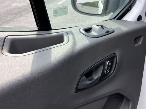 New 2026 Ford Transit 250 148 Medium Roof w/ Load Area Protection Package image 14