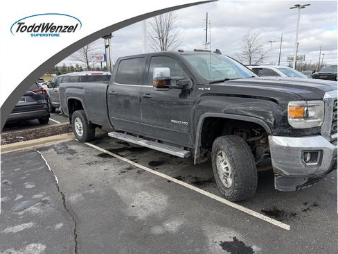 Used 2016 GMC Sierra 2500 SLE image 1