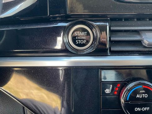 Certified 2022 Nissan Pathfinder SL AWD/4WD image 24