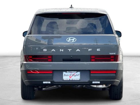 Used 2026 Hyundai Santa Fe SE FWD image 6