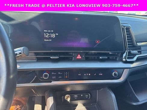 Certified 2024 Kia Sportage EX image 11