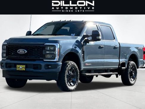 Used 2023 Ford F250 Lariat w/ Lariat Ultimate Package AWD/4WD image 8
