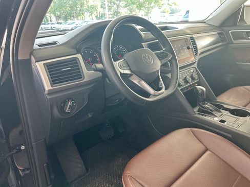 Used 2021 Volkswagen Atlas SE FWD image 13