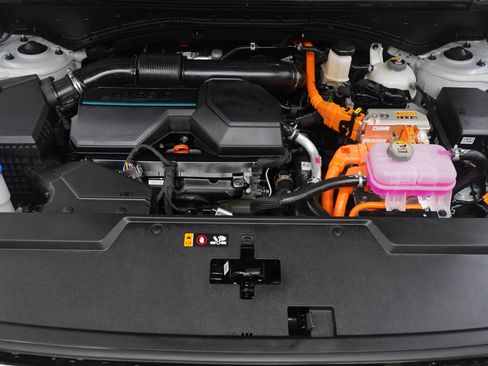 Used 2025 Hyundai Santa Fe SEL image 35