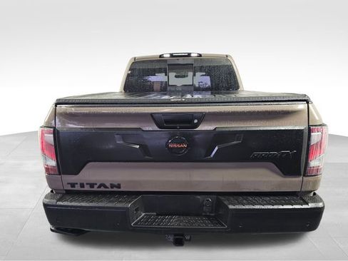 Used 2020 Nissan Titan PRO-4X w/ Pro-4x Convenience Package image 6