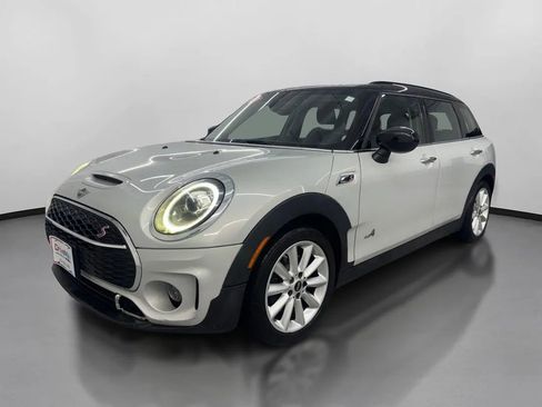 Used 2020 MINI Cooper Clubman S w/ Storage Package image 4