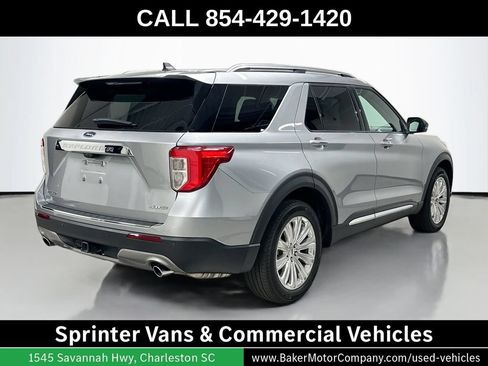 Used 2023 Ford Explorer Limited w/ Equipment Group 301A AWD/4WD image 9