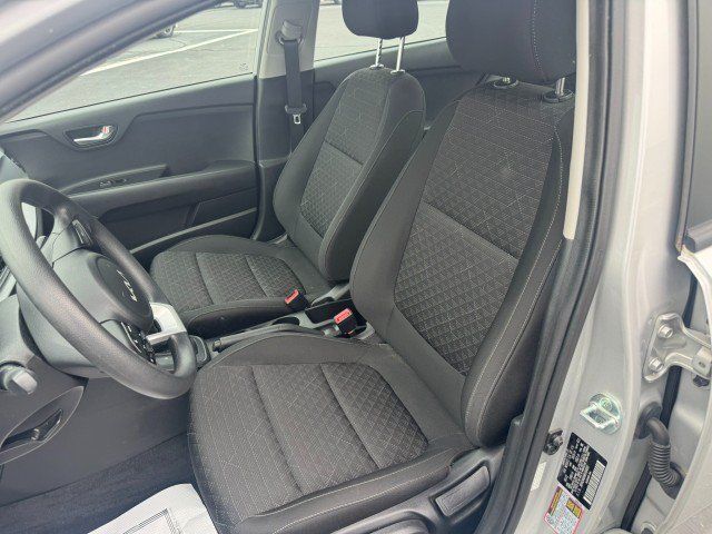 Used 2022 Kia Rio LX FWD image 15