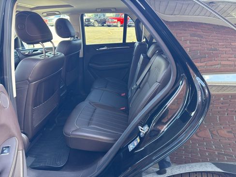 Used 2018 Mercedes-Benz GLE 350 GLE 350 4MATIC SUV image 19