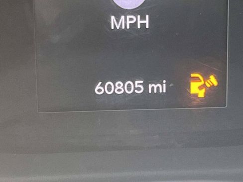 Used 2018 Jeep Wrangler Unlimited Sport AWD/4WD image 32