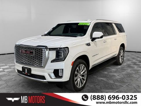 Used 2023 GMC Yukon XL Denali w/ Max Trailering Package image 11