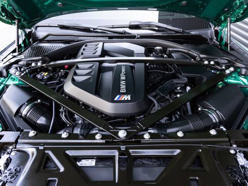 Used 2022 BMW M4 Coupe w/ Executive Package RWD image 30