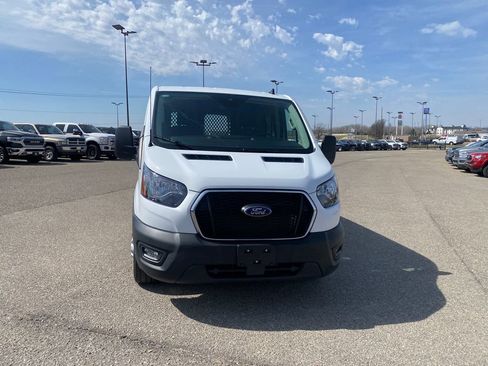 Used 2024 Ford Transit 250 Low Roof AWD w/ Exterior Upgrade Package image 9