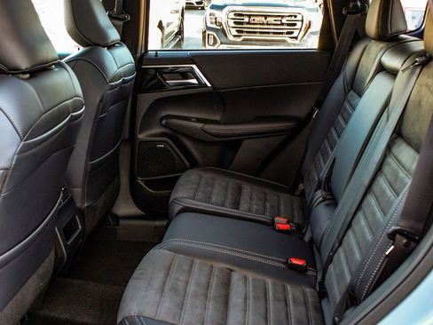 New 2026 Mitsubishi Outlander Trail Edition image 34