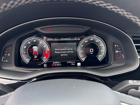 Used 2022 Audi SQ8 Prestige image 34